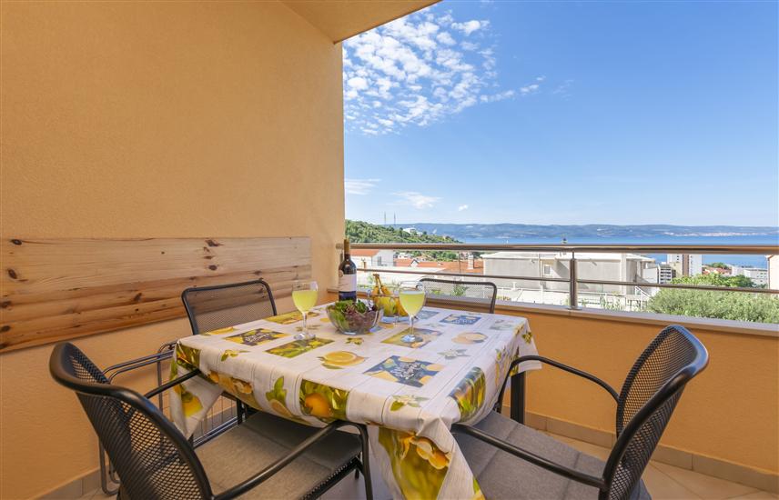 Apartment A2, for 4 persons