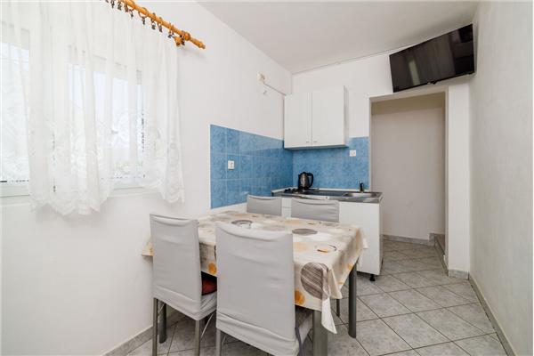 Apartment A1, for 4 persons