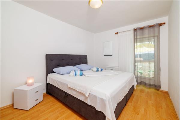 Apartment A2, for 4 persons