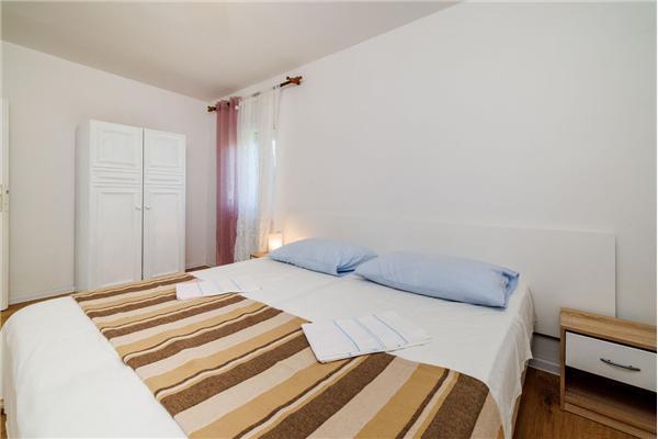 Apartment A2, for 4 persons