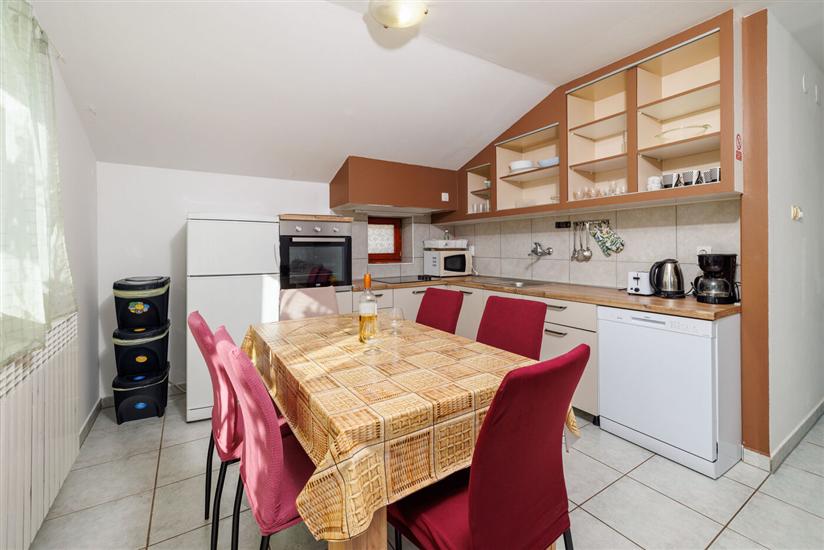 Apartment A3, for 6 persons