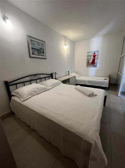 Apartment A2, for 3 persons