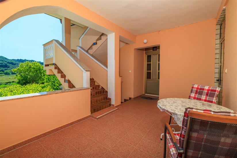 Apartman A2, na 3 osebe
