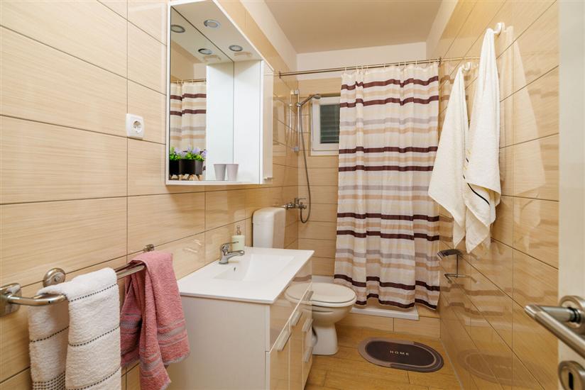 Apartment A2, for 4 persons