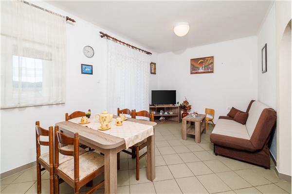 Apartment A2, for 4 persons
