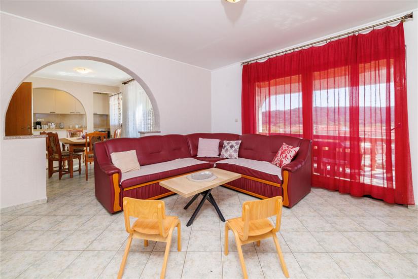 Apartment A3, for 7 persons