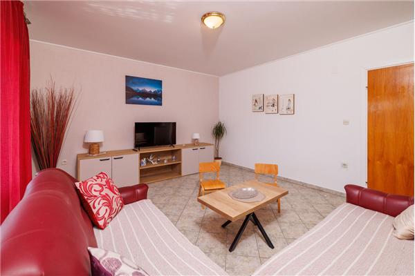 Apartment A3, for 7 persons