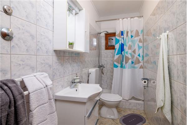 Apartment A3, for 7 persons