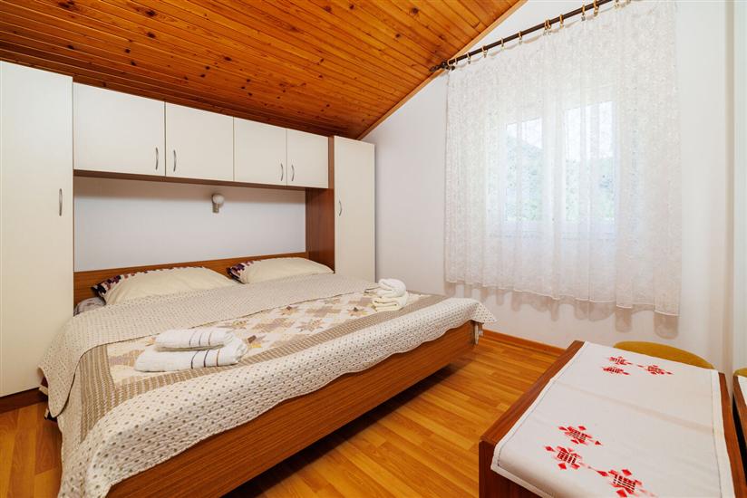 Apartman A2, na 5 osebe