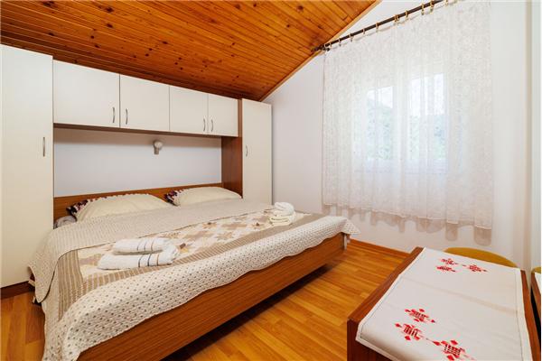 Apartman A2, na 5 osebe