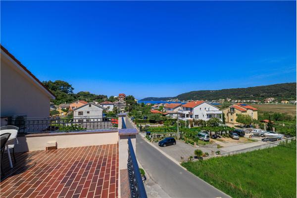 Apartman A2, na 5 osebe