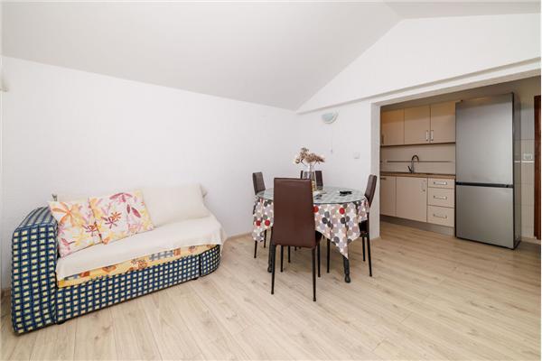 Apartment A1, for 6 persons