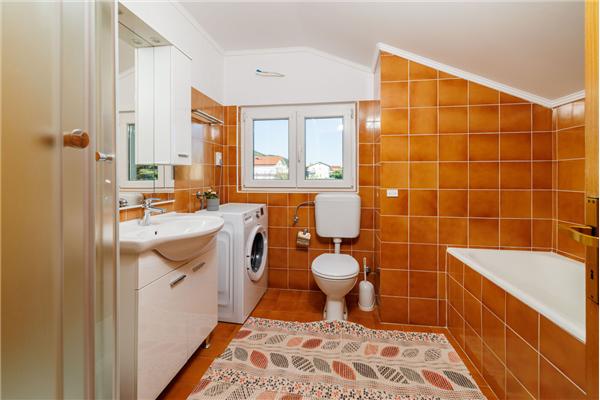 Apartment A1, for 6 persons