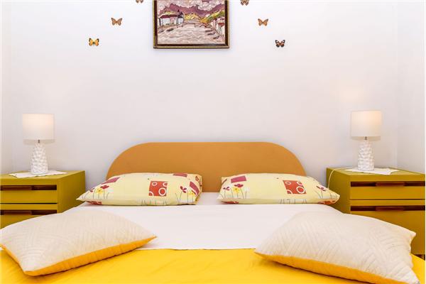 Apartment A1, for 6 persons