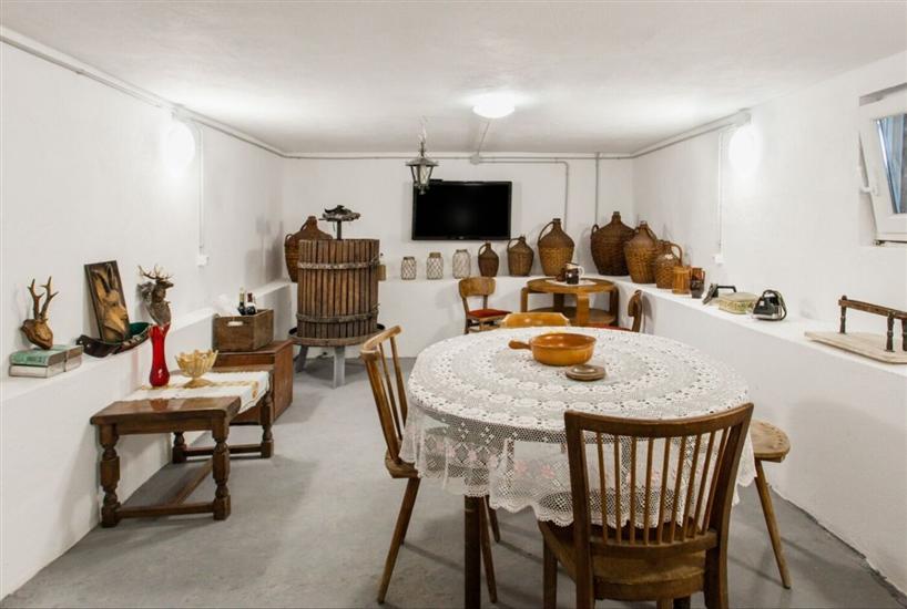 House K1, for 8 persons