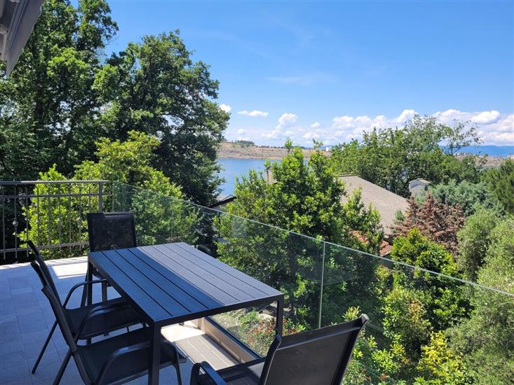 Apartment A2, for 4 persons