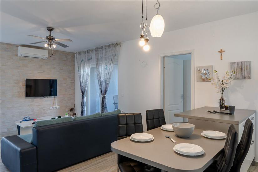Apartman A1, za 6 osoba/e