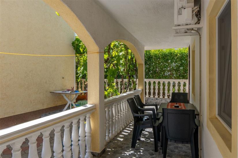 Apartment A2, for 4 persons