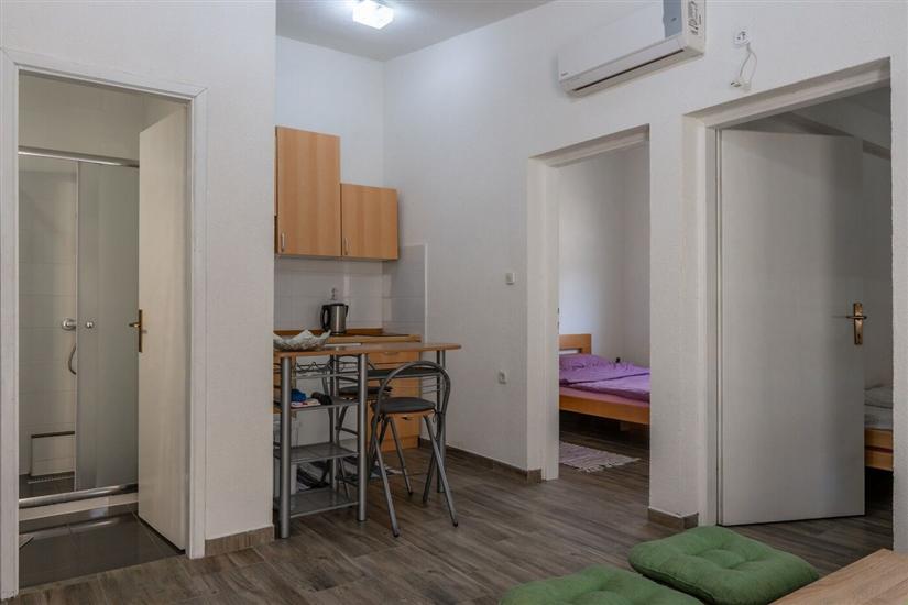 Apartment A4, for 4 persons