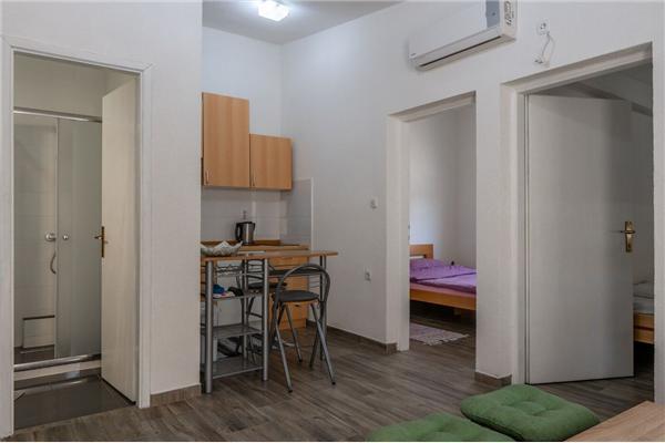 Apartment A4, for 4 persons