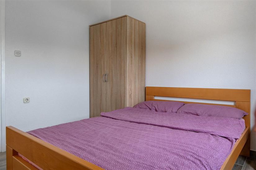 Apartment A4, for 4 persons