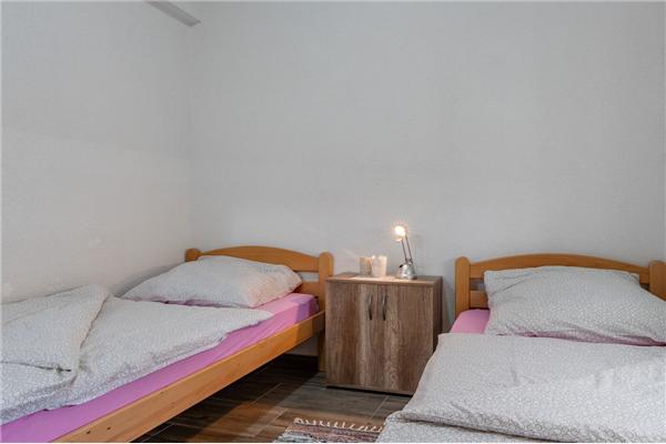 Apartment A4, for 4 persons