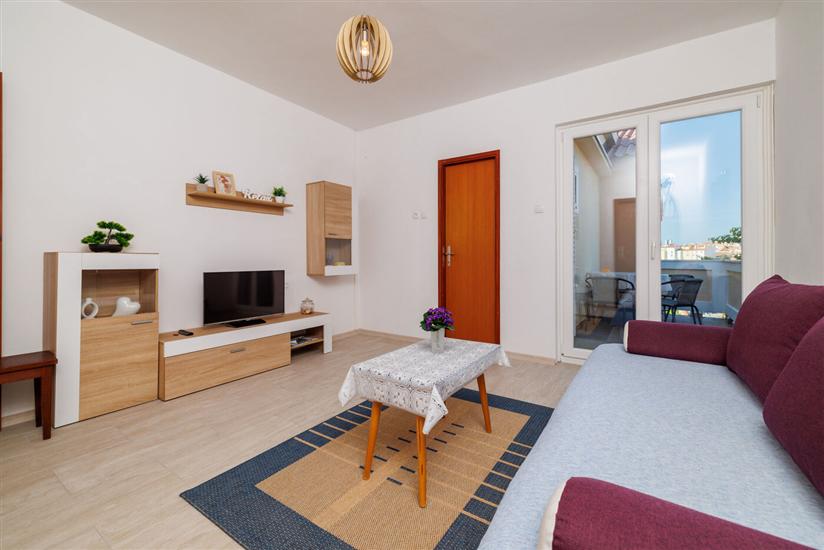 Apartment A1, for 5 persons