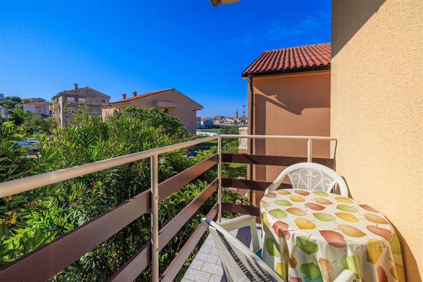 Apartment A1, for 5 persons