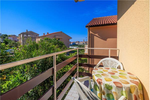 Apartment A1, for 5 persons