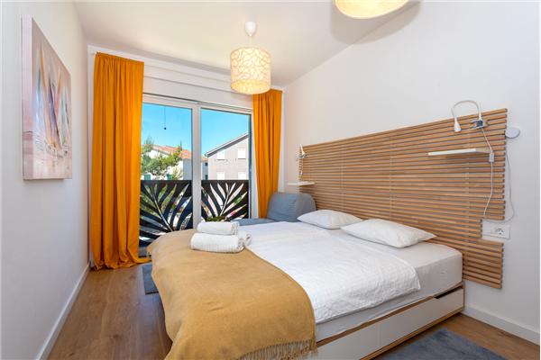 House K1, for 8 persons