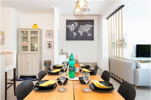 House K1, for 8 persons