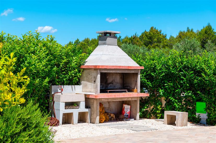 Villa Srima Beach house