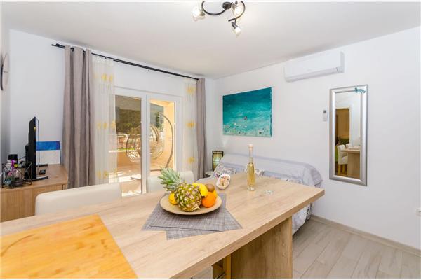 Apartment A1, for 4 persons