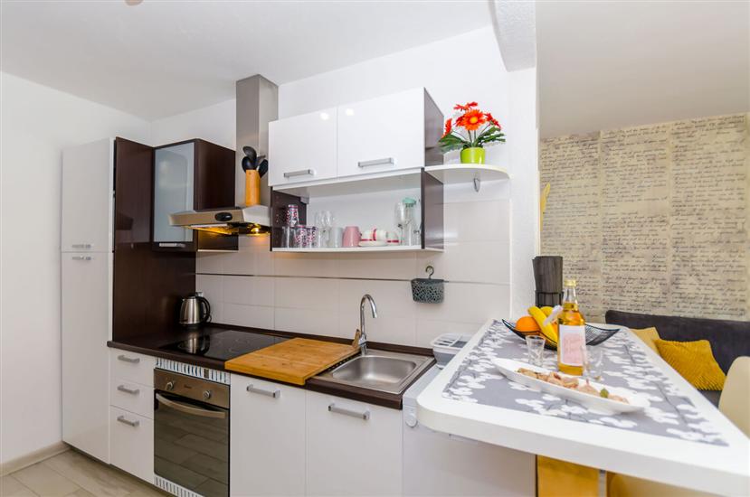 Apartment A3, for 5 persons