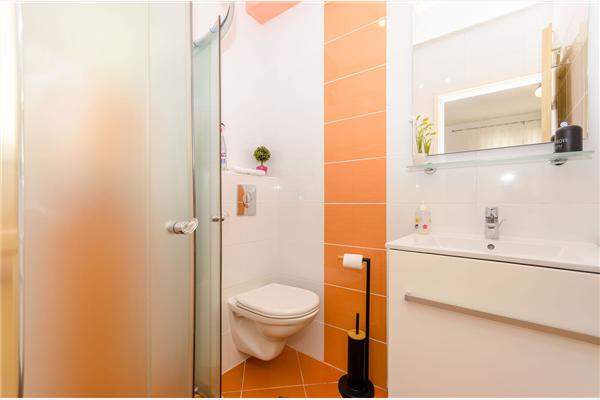 Apartment A3, for 5 persons