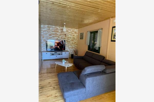 House K1, for 10 persons