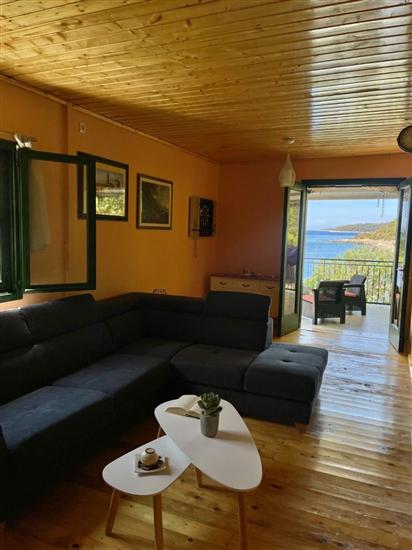 House K1, for 10 persons