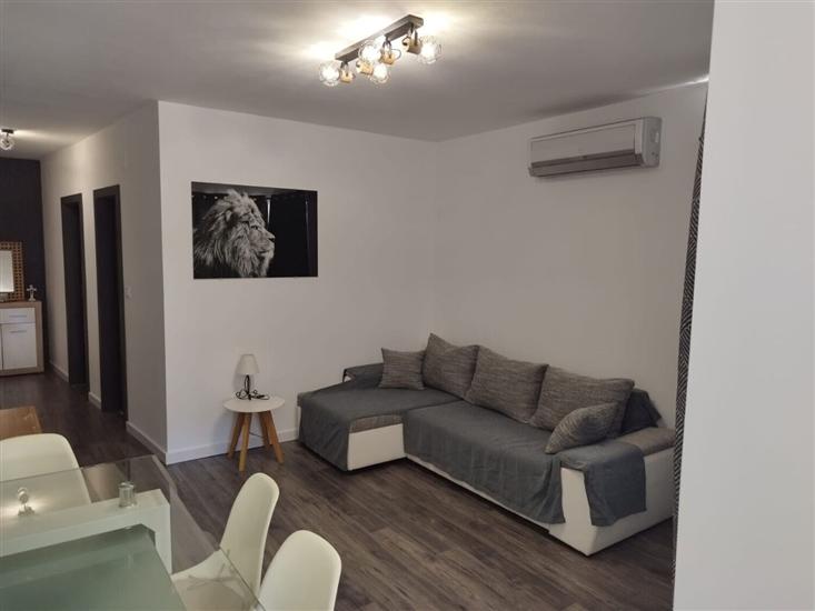 Apartment A1, for 3 persons