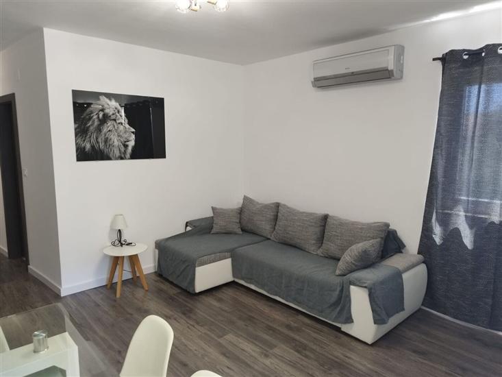 Apartment A1, for 3 persons