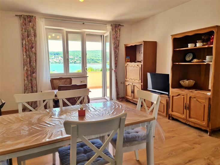 Apartment A1, for 5 persons