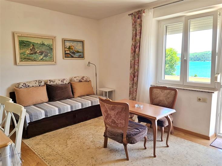 Apartment A1, for 5 persons