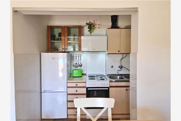 Apartment A1, for 5 persons