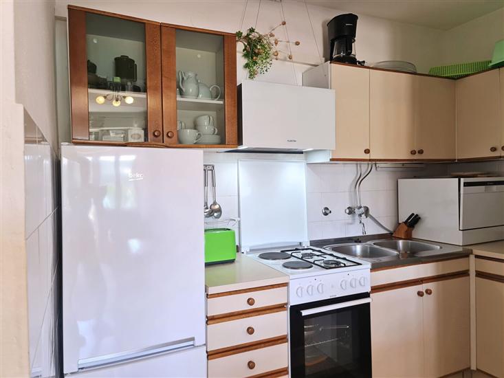 Apartment A1, for 5 persons