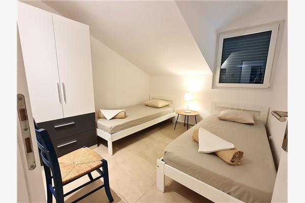 Apartment A1, for 6 persons