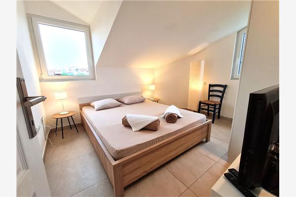 Apartment A1, for 6 persons