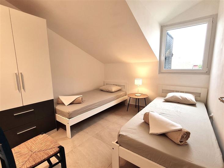 Apartment A1, for 6 persons