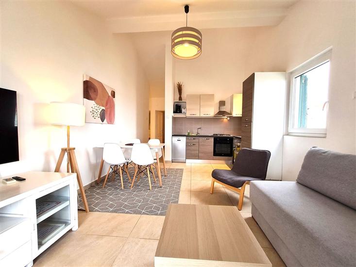 Apartment A1, for 6 persons