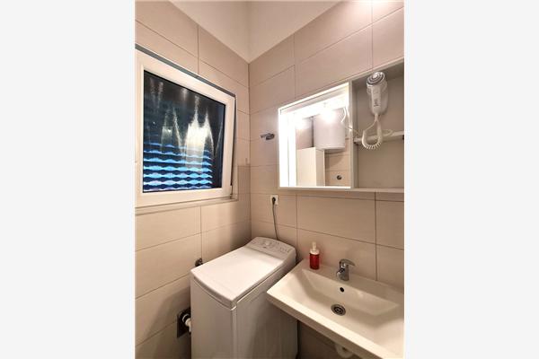 Apartment A1, for 6 persons