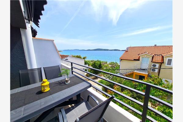 Apartment A2, for 4 persons