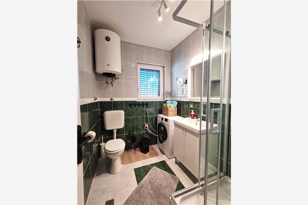 Apartment A4, for 6 persons